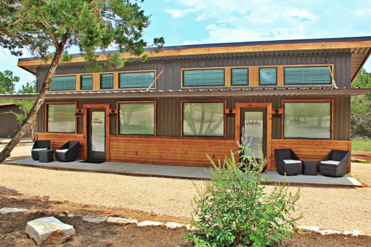 Green Acres Cottages - New Braunfels Suite Вімберлі Екстер'єр фото