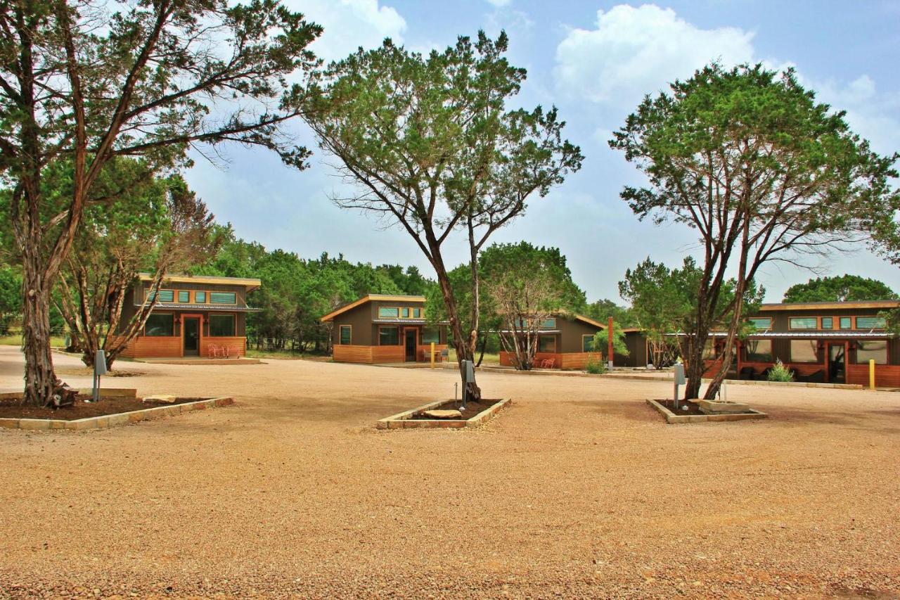 Green Acres Cottages - New Braunfels Suite Вімберлі Екстер'єр фото